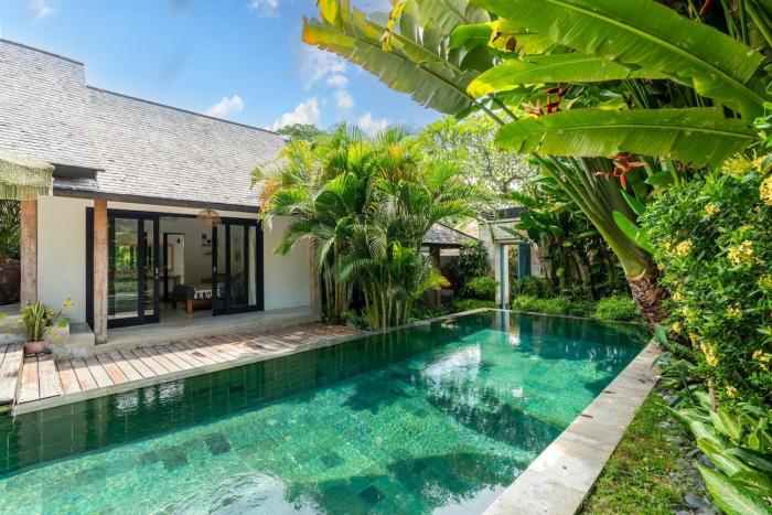 Homey 4BR Tropical Villa in Tumbak Bayuh