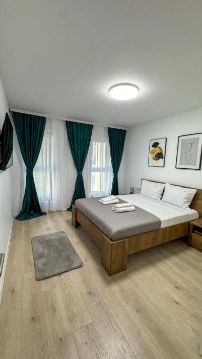 Venus Exquisite Apartment at Qualis