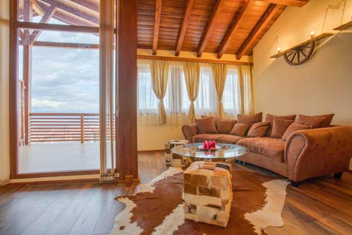 Stylish Two-Level Apartment in Bansko by Flat Mаnаger