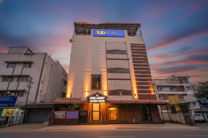FabHotel Pavithraa Edition - Nr Yeshwantpur Circle