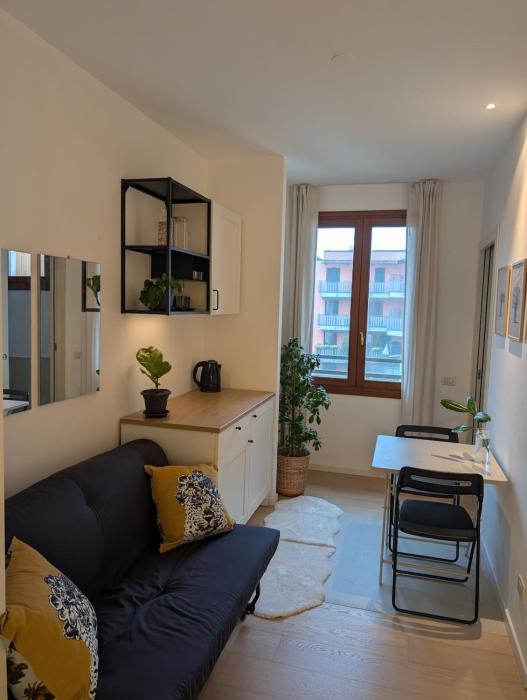 Luxury Suite - Zen Urban Retreat