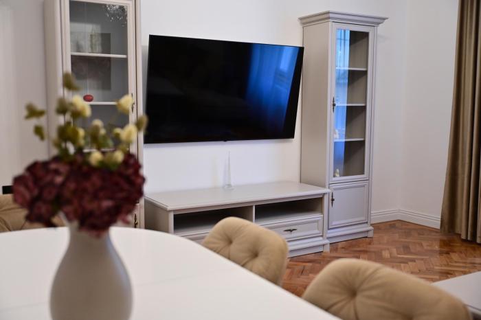 FLH - Classic Central Suites