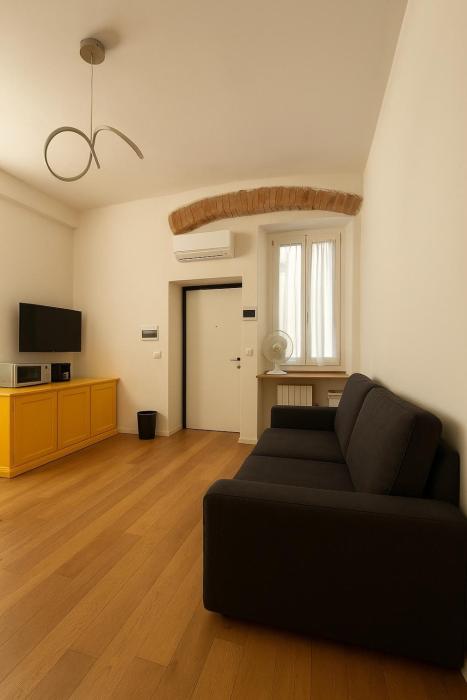 Modern Apartment in Milan, Isola area