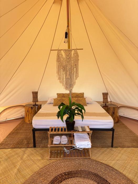 Glamping at Kalumo Lodge - Tent 2
