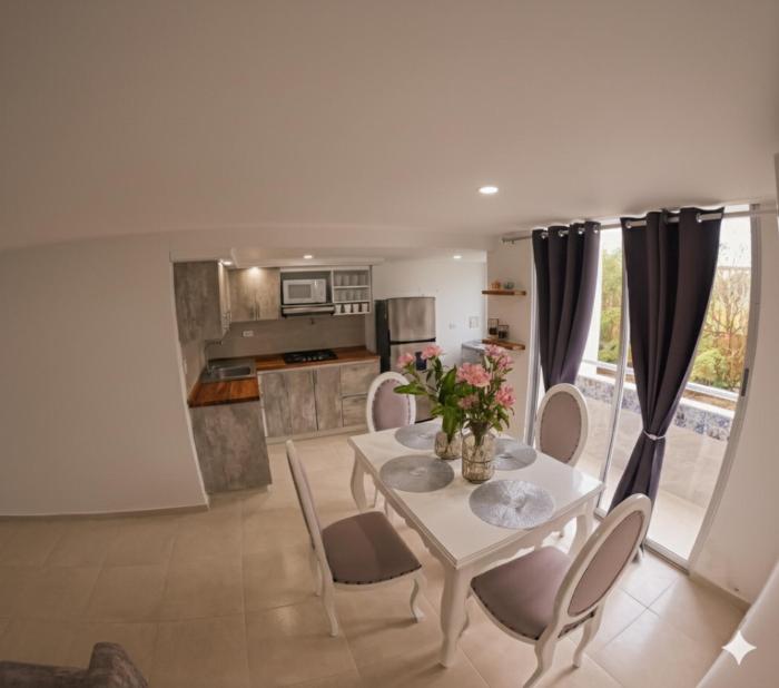 Fenix, Apartamento En Coveñas, Primer piso, 103