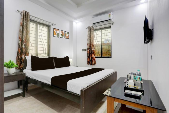 Hotel O by OYO Swarun and Banquet Hall Gulzarbagh Station Bus Stop