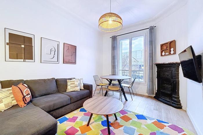 Large 3-room apartment near Porte de Versailles