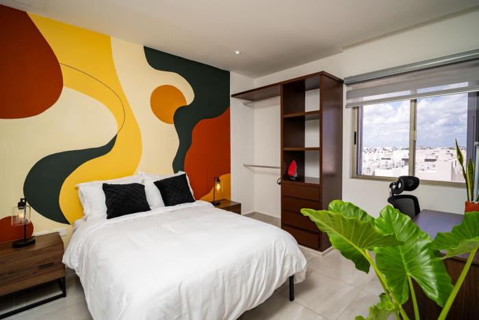 2BR Cozy with Infinity Pool & High-Speed WiFi