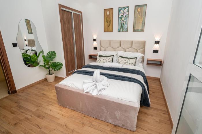 COZY STAY, Near Airport, IPTV, Air Conditioning 11min STADIUM