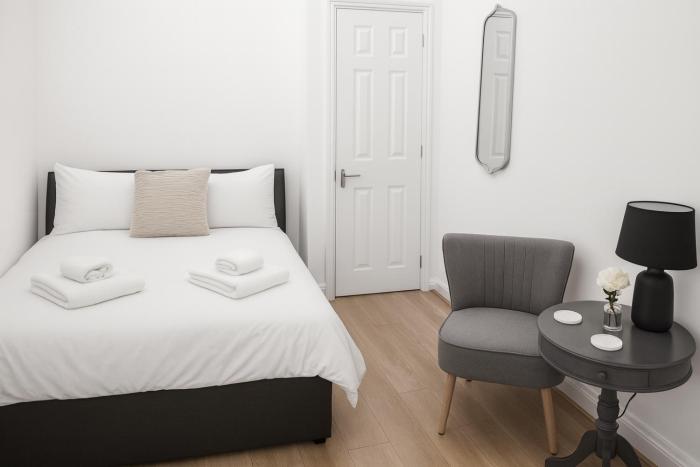 Central City Apartment - Free WiFi - Close to Transport