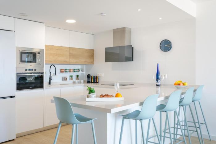 Maikran Seasonal Santa Pola Beachside Apartment