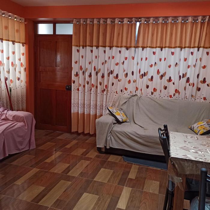 A mini apartment with a kitchen- casa de Eva