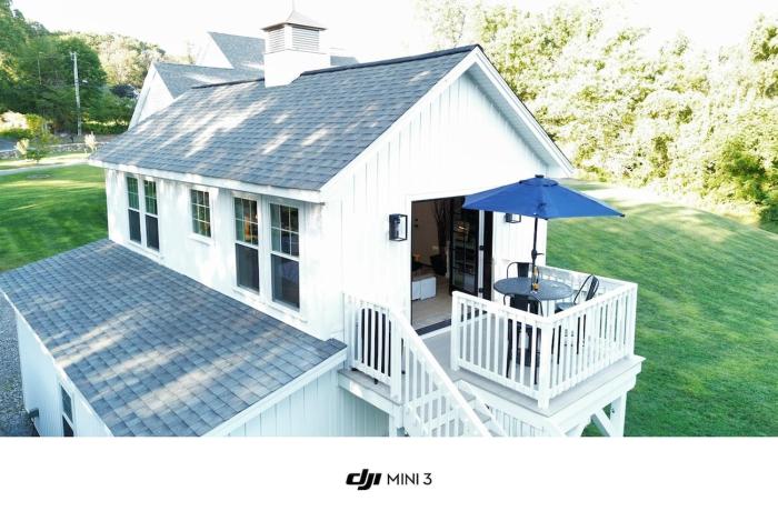 Perch, for work or wandering the Litchfield Hills