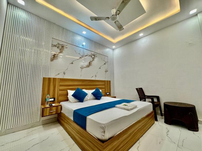 Hotel Krishna Kripa Palace Near Prem Mandir