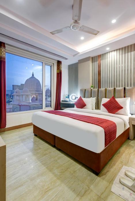 Hotel Ambience Just Near New Delhi Railway Station And Connaught Place