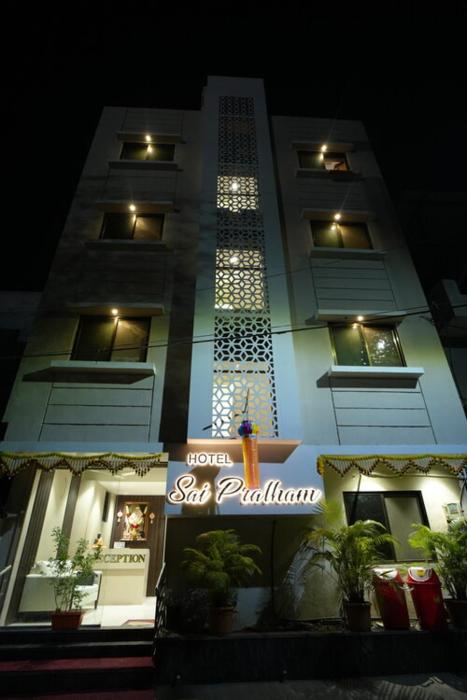 Hotel Sai Pratham