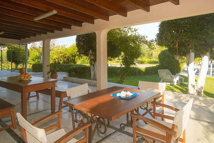 Country House Filippos - Private Garden Escape