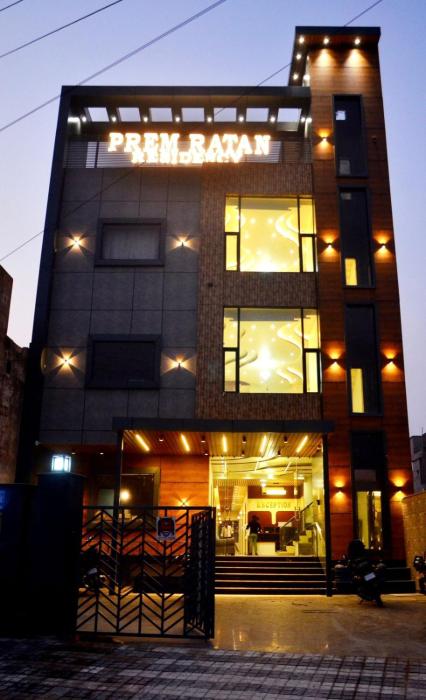 4Everstay By Prem Ratan Premium Rooms With Free Parking & Wifi !!! Best Family Hotel In Vrindavan