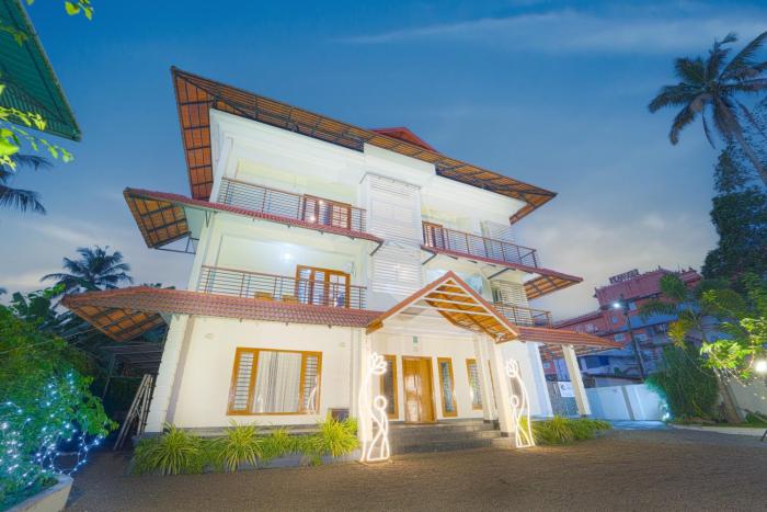 Alaya Stays Matts Homestay 1-Room Lakeside Stay With Common Lounge