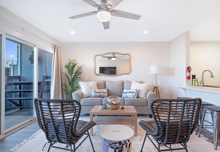 Sunrise & Sunset by the Sea 812-1