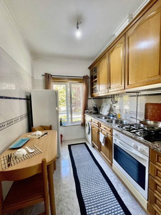 Cozy apartment in the Southbank of Lisbon, Feijo