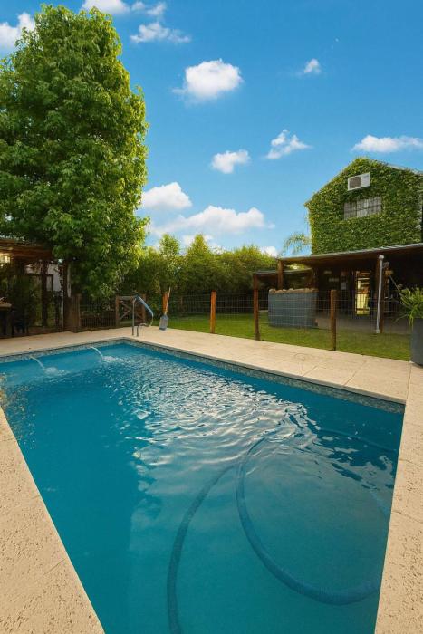 Cabaña Troncos con Piscina - Balcones - Naturaleza