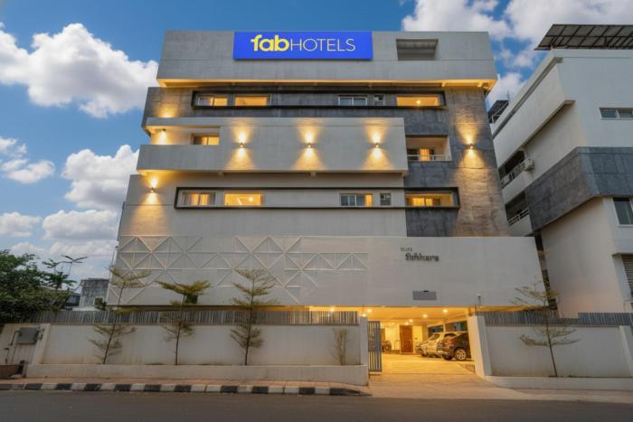 FabHotel Wild Wings Narsingi