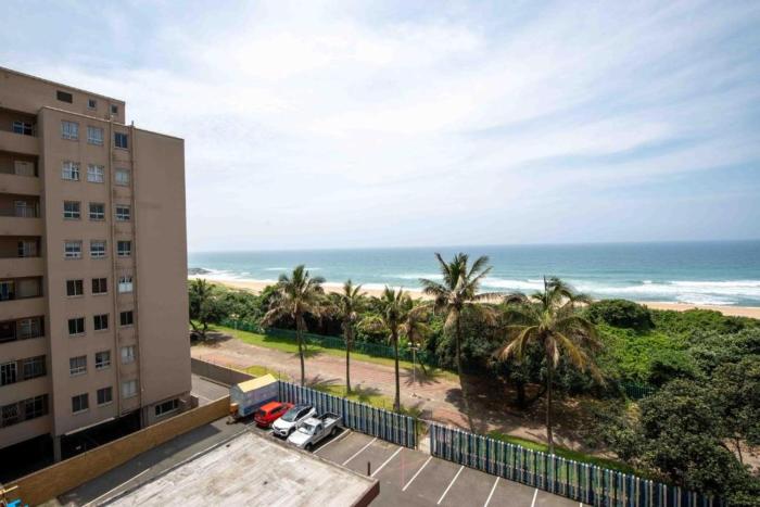 Amanzi Seaside Haven