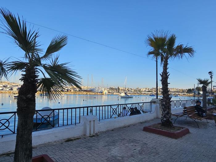 Stylish 2-Bedroom Apartment at Sliema Ferry Tignes 2 P1