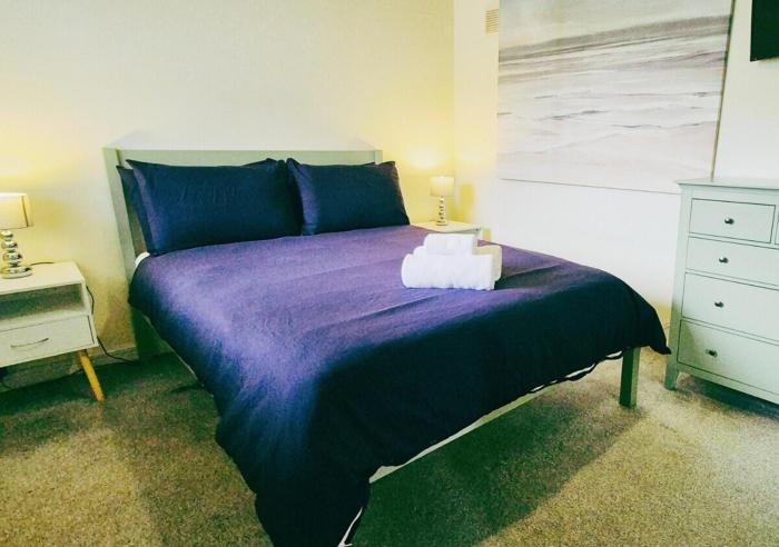 Comfy 3BR Flat on Quiet Street in Wollaton