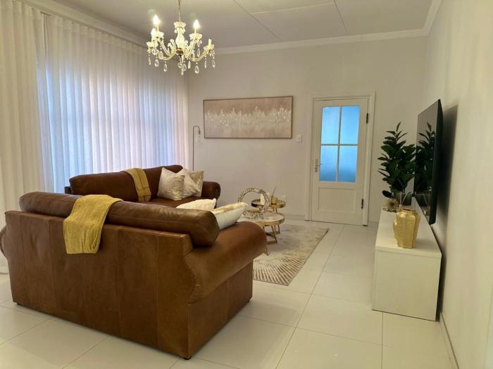 Zara Vineta Swakopmund