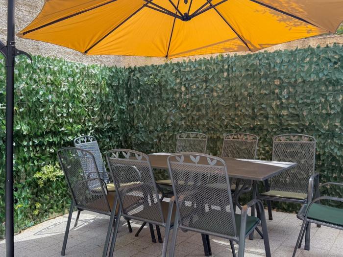 Knez Apartments with terrace