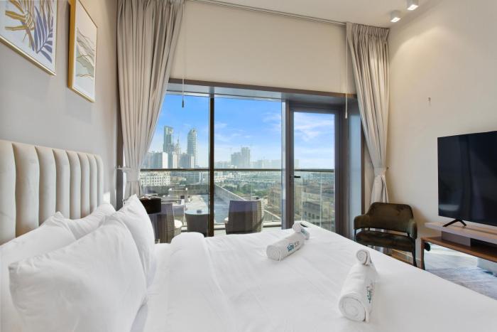 Upscale Studio in Park View JVC