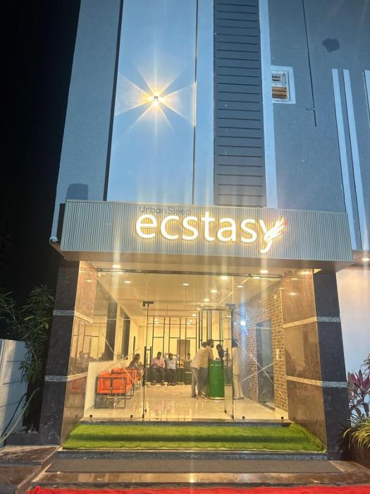 HotelEcstasy