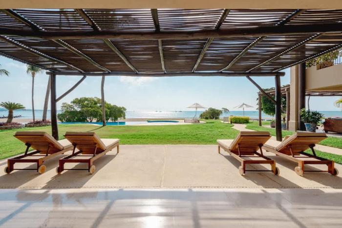 Beachfront Luxury Condo Punta Mita Family Friendly