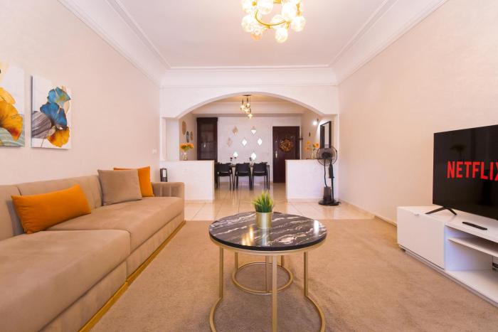 Spacious 3BR - Parking - Central - 4 min Stadium