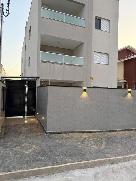 Espaço acolhedor e moderno, ao lado da natureza