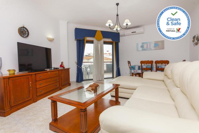 B79 - Casa Gama Avenue in Lagos