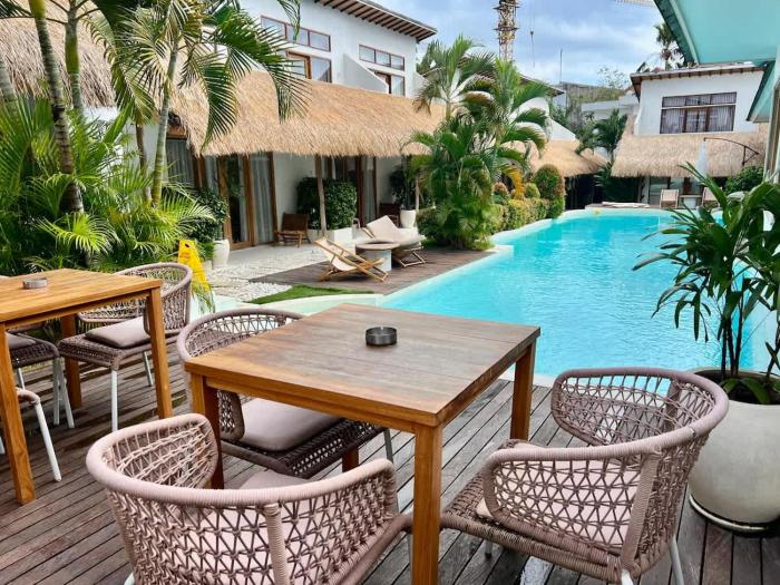 1BR Tropical Villa With Pool - Canggu - Berawa