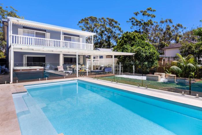 35 South - Pet Friendly