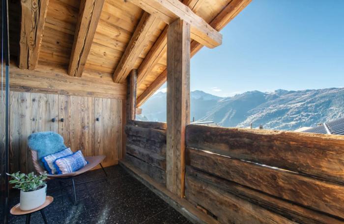 Premium Verbier Alpine Residence - 4 Bedroom by GuestLee