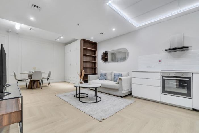 Luxury 1BR in Sulafa Tower by EE Holiday Homes