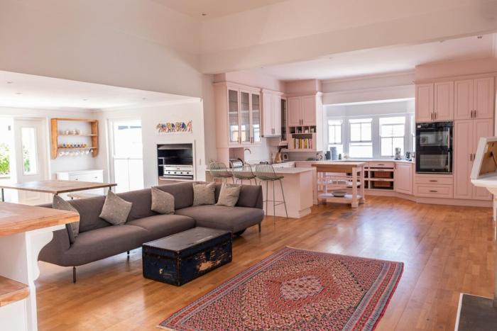 Steenberg Fairway Family Home, Constantia Valley, Cape Town