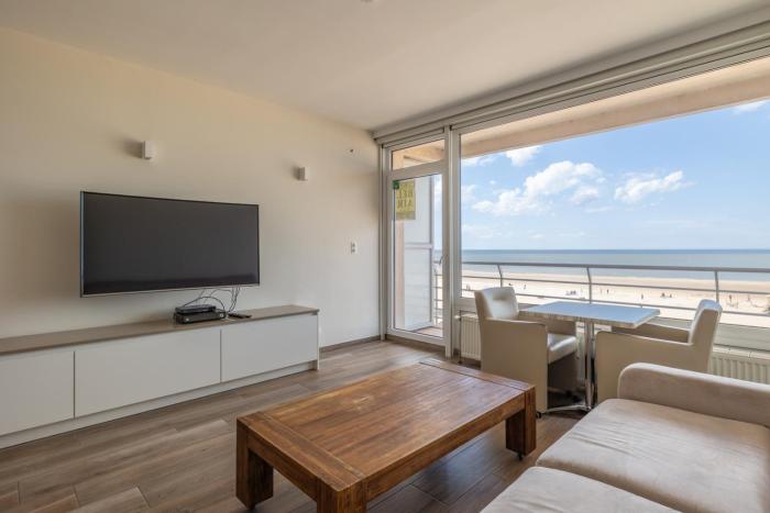 BEL AIR HOLIDAY - Luxury 2-bedroom apartment with sea view & jacuzzi T48