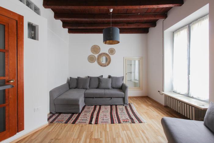 HACCA Collection - Milanese 2BR in Porta Venezia