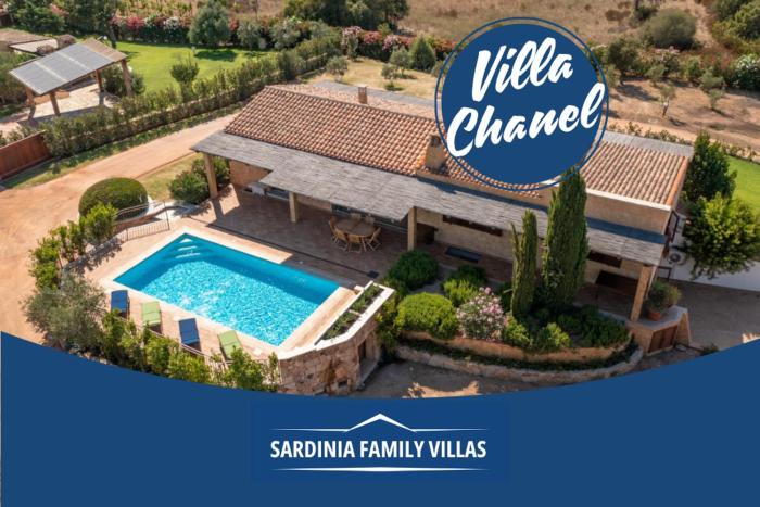 Sardinia Family Villas - Anita & Chanel with private pool