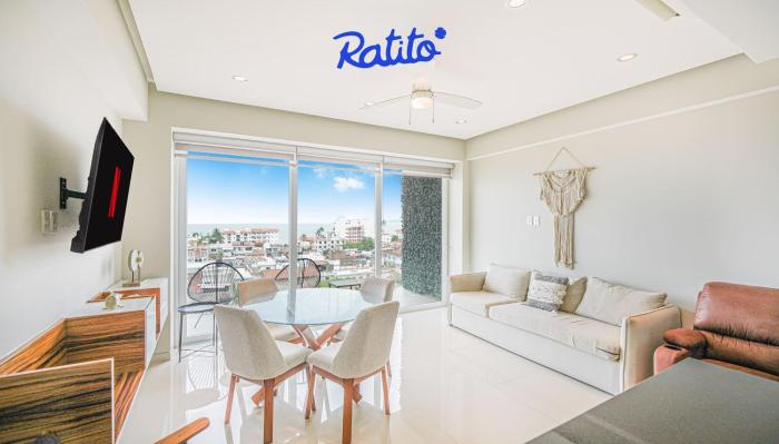 4A Torre KU 2BR Sofa Amazing OceanViews Balcony