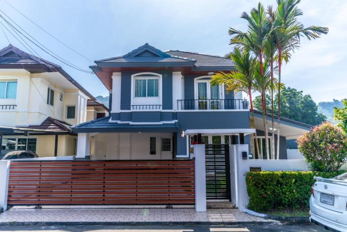 Asma New two-story house near the sea,Ao Yon Beach