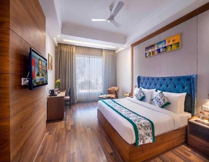 Hotel Tu Casa Stay Near Delhi Airport