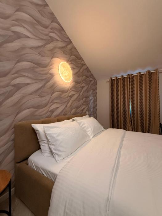 Hana Rooftop - Attico Elegante con Terrazza Milano Nord - Free Parking